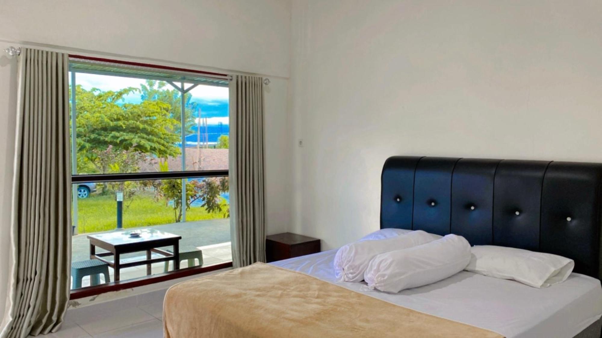 Amadeo Guest House Ratodena Ngoại thất bức ảnh