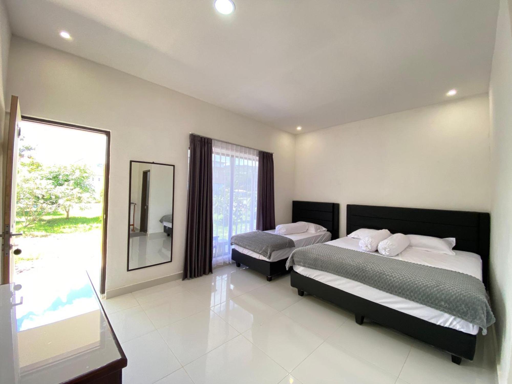Amadeo Guest House Ratodena Ngoại thất bức ảnh